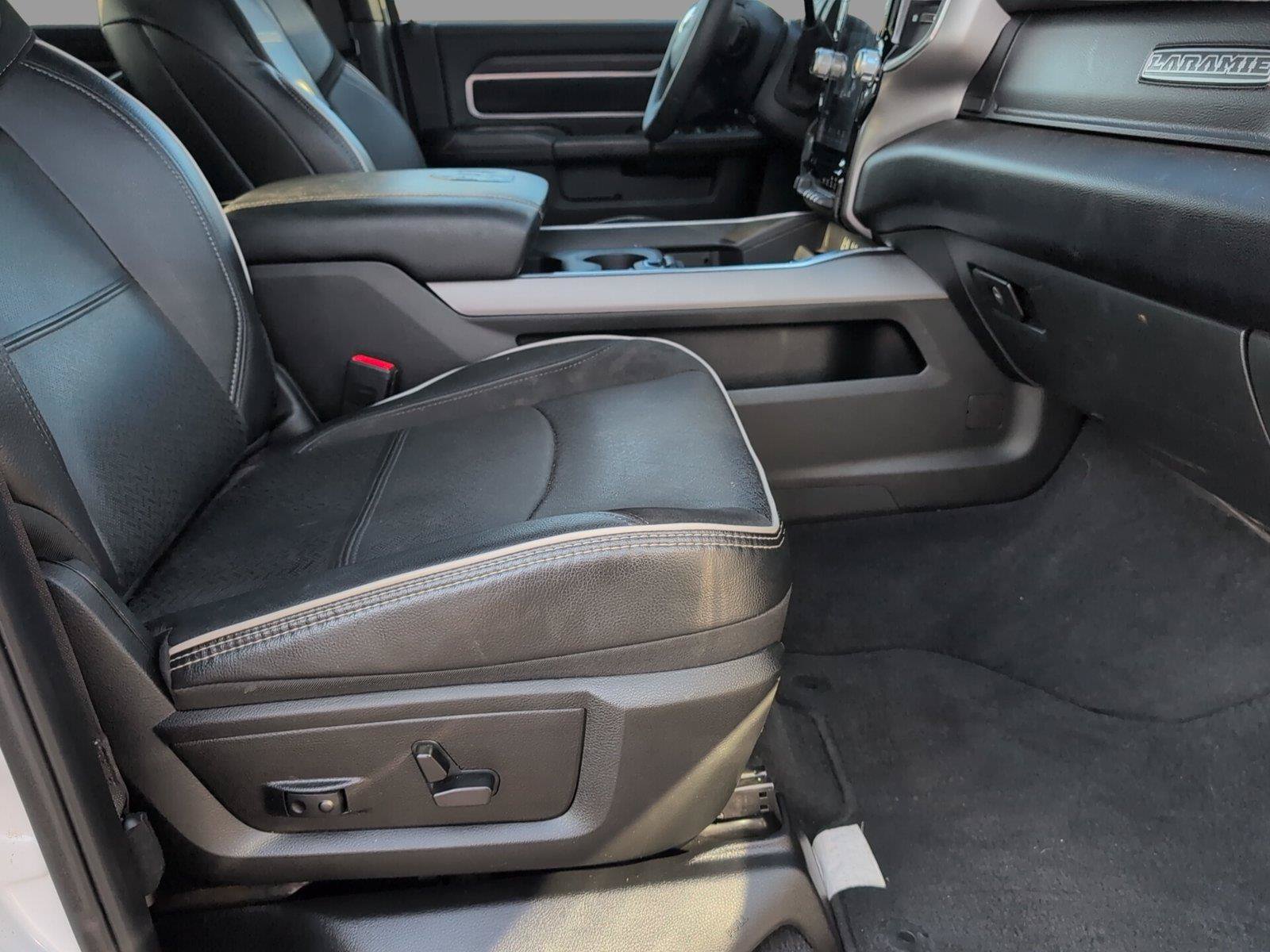 Used 2025 RAM 2500 Laramie AWD/4WD image 41