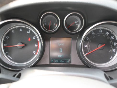 Used 2015 Buick Encore Convenience FWD image 10