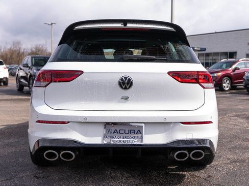 Used 2022 Volkswagen Golf R image 11