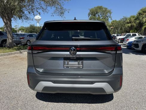 New 2025 Volkswagen Tiguan S image 4