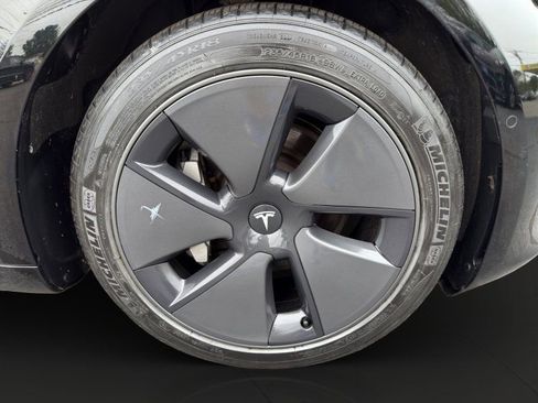 Used 2021 Tesla Model 3 Long Range image 24