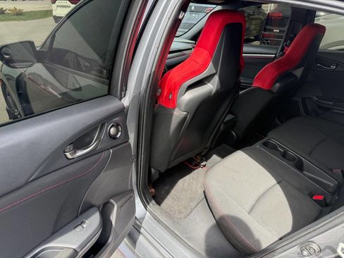 Used 2018 Honda Civic Type R image 13