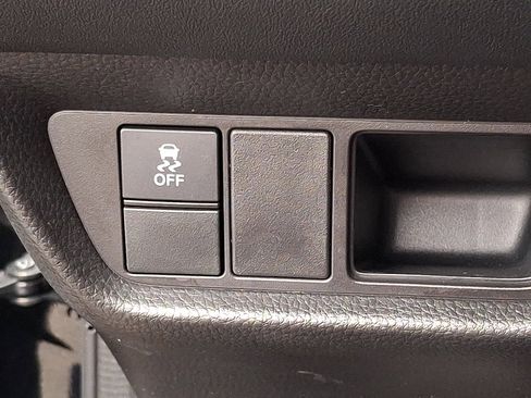 Certified 2023 Honda HR-V LX image 26