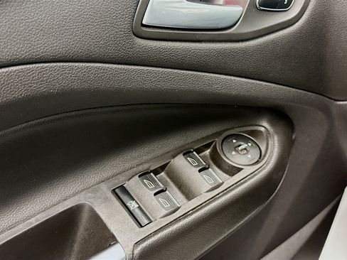 Used 2014 Ford Escape Titanium w/ Equipment Group 401A AWD/4WD image 15