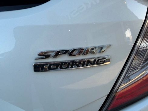 Used 2018 Honda Civic Sport Touring image 12