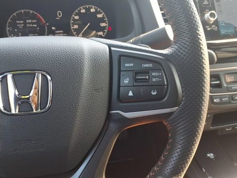 Used 2025 Honda Ridgeline TrailSport image 26