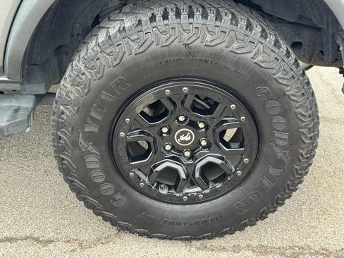 Used 2021 Ford Bronco Wildtrak image 7