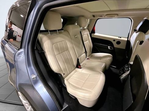 Used 2019 Land Rover Range Rover Sport HSE AWD/4WD image 29