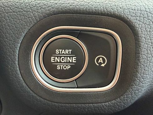 Used 2026 Mercedes-Benz GLE 350 4MATIC image 25