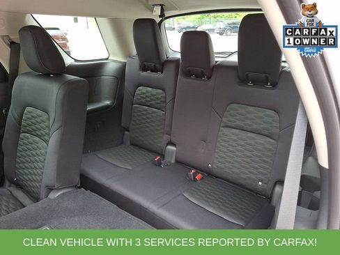 Used 2025 Nissan Pathfinder SV FWD image 14