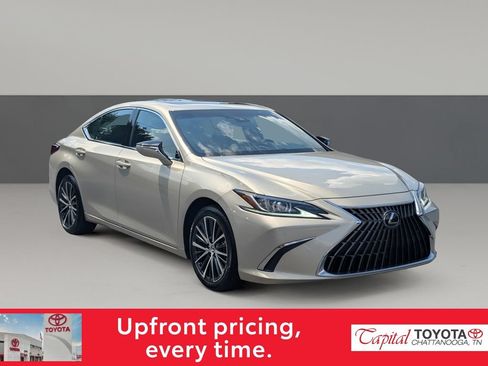 Used 2023 Lexus ES 250 w/ Premium Package AWD/4WD image 1