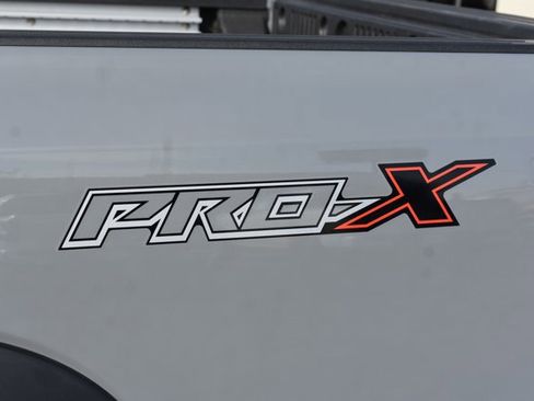 Used 2023 Nissan Frontier Pro-X w/ Pro Convenience Package image 11