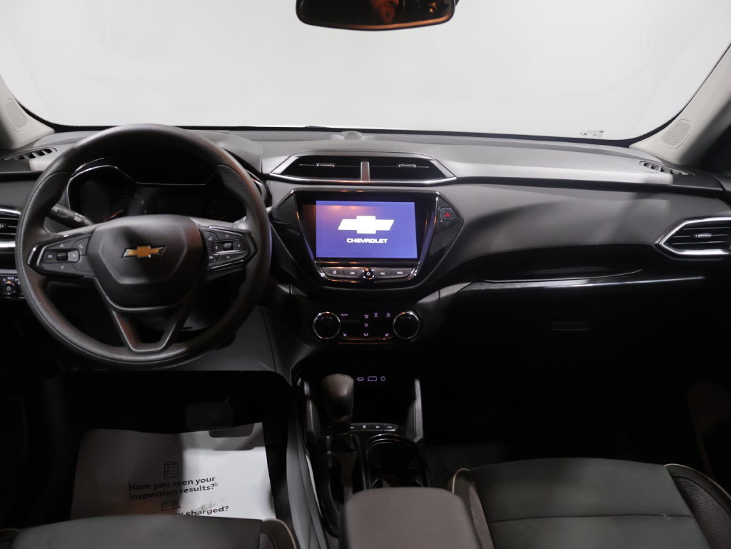 Used 2021 Chevrolet TrailBlazer LT w/ Convenience Package AWD/4WD image 17
