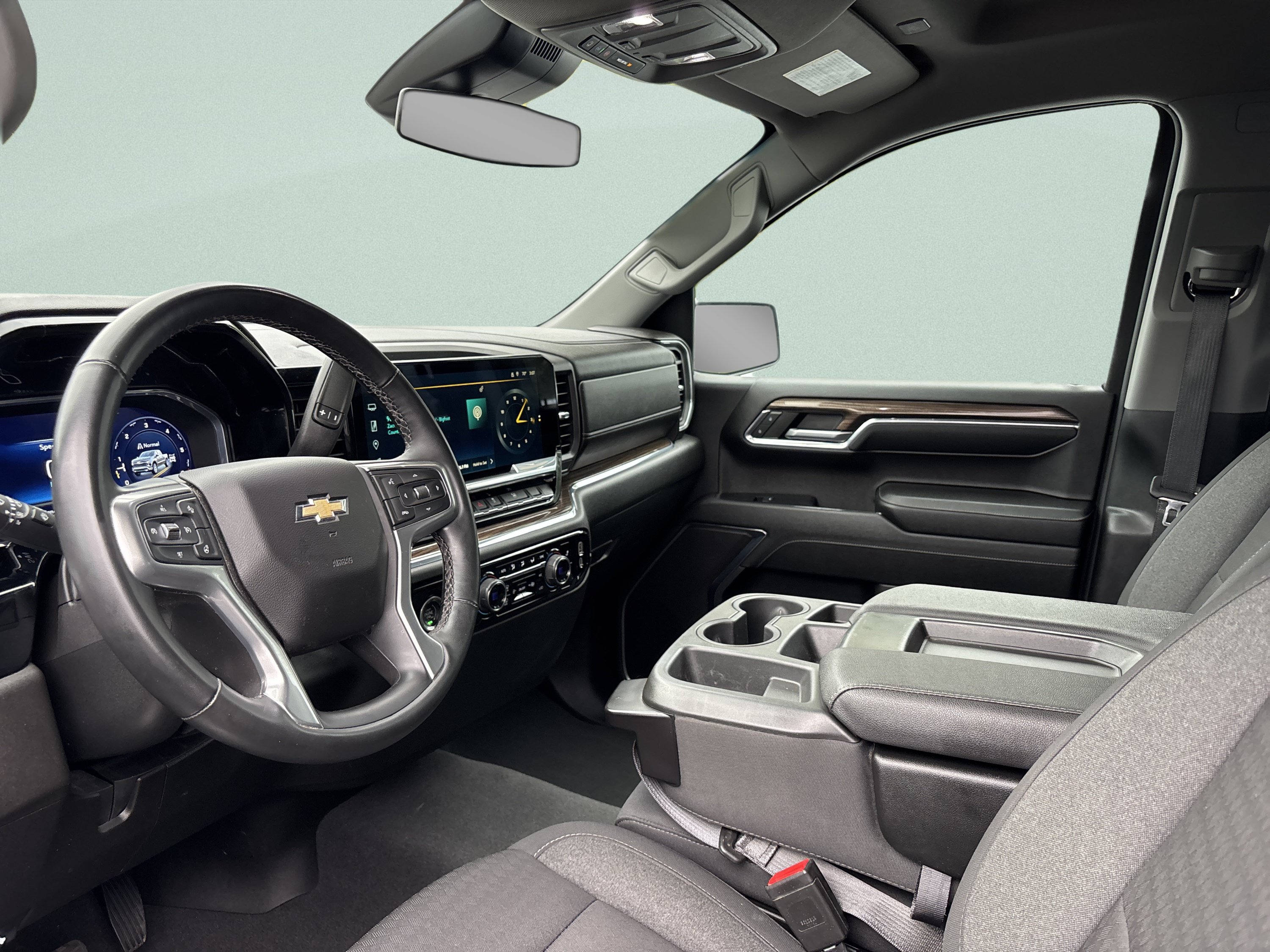 Used 2024 Chevrolet Silverado 1500 LT AWD/4WD image 12