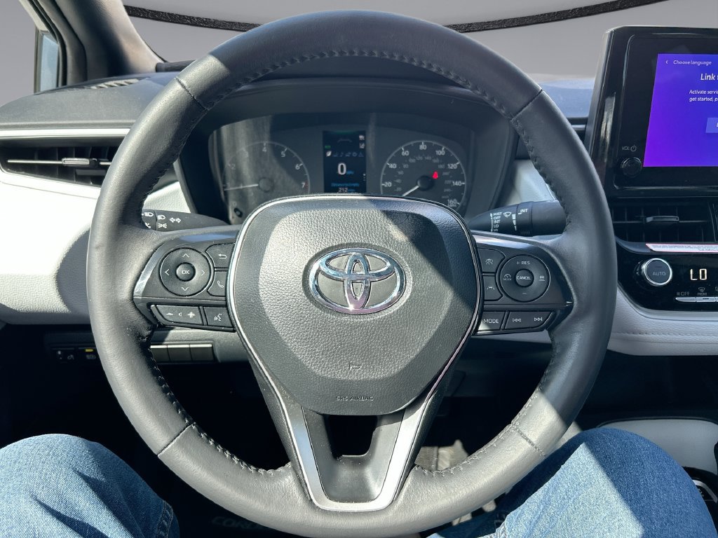 Used 2024 Toyota Corolla SE FWD image 14