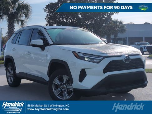 Used 2023 Toyota RAV4 XLE w/ Convenience Package image 1