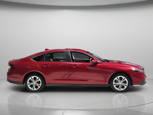 Used 2023 Honda Accord LX image 3
