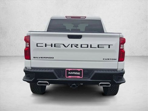 New 2026 Chevrolet Silverado 1500 Custom Trail Boss w/ LPO, Dark Essentials Package image 8