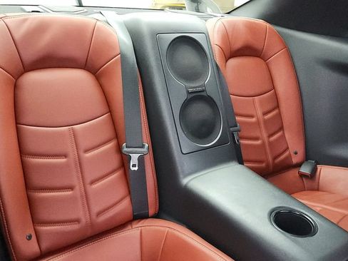 Used 2015 Nissan GT-R Premium AWD/4WD image 38