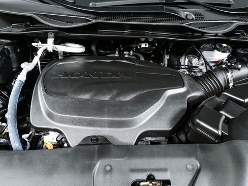 Used 2025 Honda Odyssey EX-L image 32