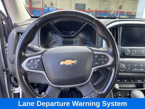 Used 2022 Chevrolet Colorado LT w/ Fleet Safety Package AWD/4WD image 15
