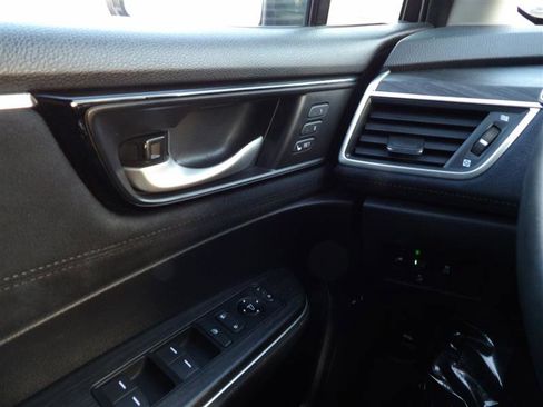 Used 2018 Honda Clarity Touring image 24