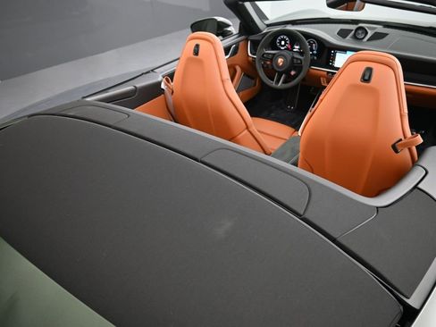 Certified 2026 Porsche 911 Carrera GTS image 27