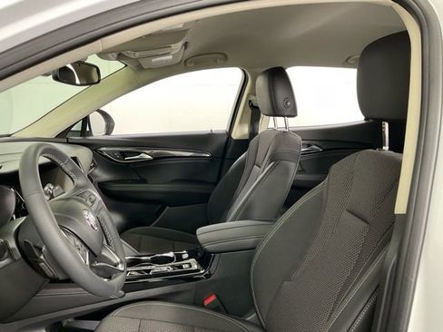 Used 2023 Buick Envision Preferred image 28