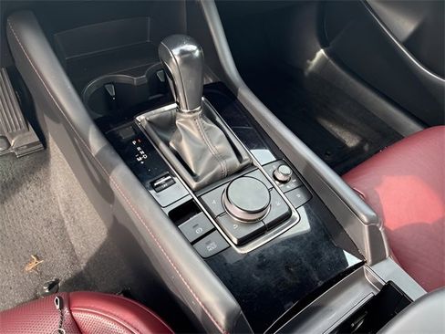 Used 2023 MAZDA MAZDA3 s image 24