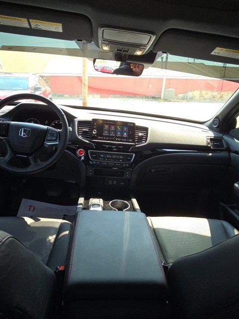 Used 2024 Honda Ridgeline Black Edition image 21