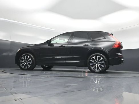Used 2025 Volvo XC60 B5 Plus AWD/4WD image 54