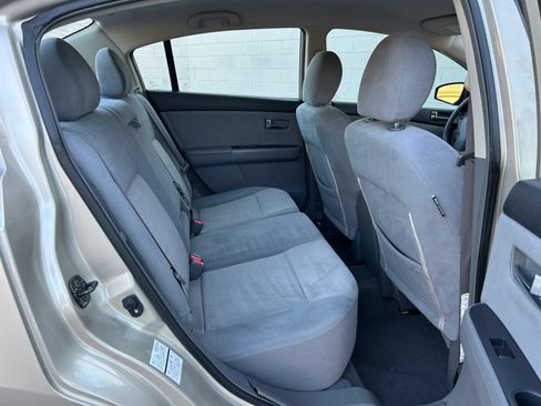 Used 2009 Nissan Sentra 2.0 S FWD image 27