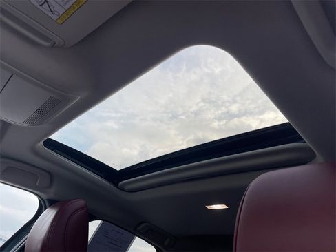 Used 2024 MAZDA CX-30 AWD 2.5 S w/ Preferred Package image 5