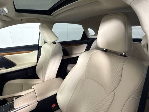 Certified 2022 Lexus RX 350 FWD w/ Premium Package image 7