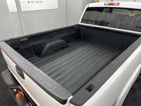 Used 2003 Chevrolet Silverado 1500 LT w/ Skid Plate Package image 11