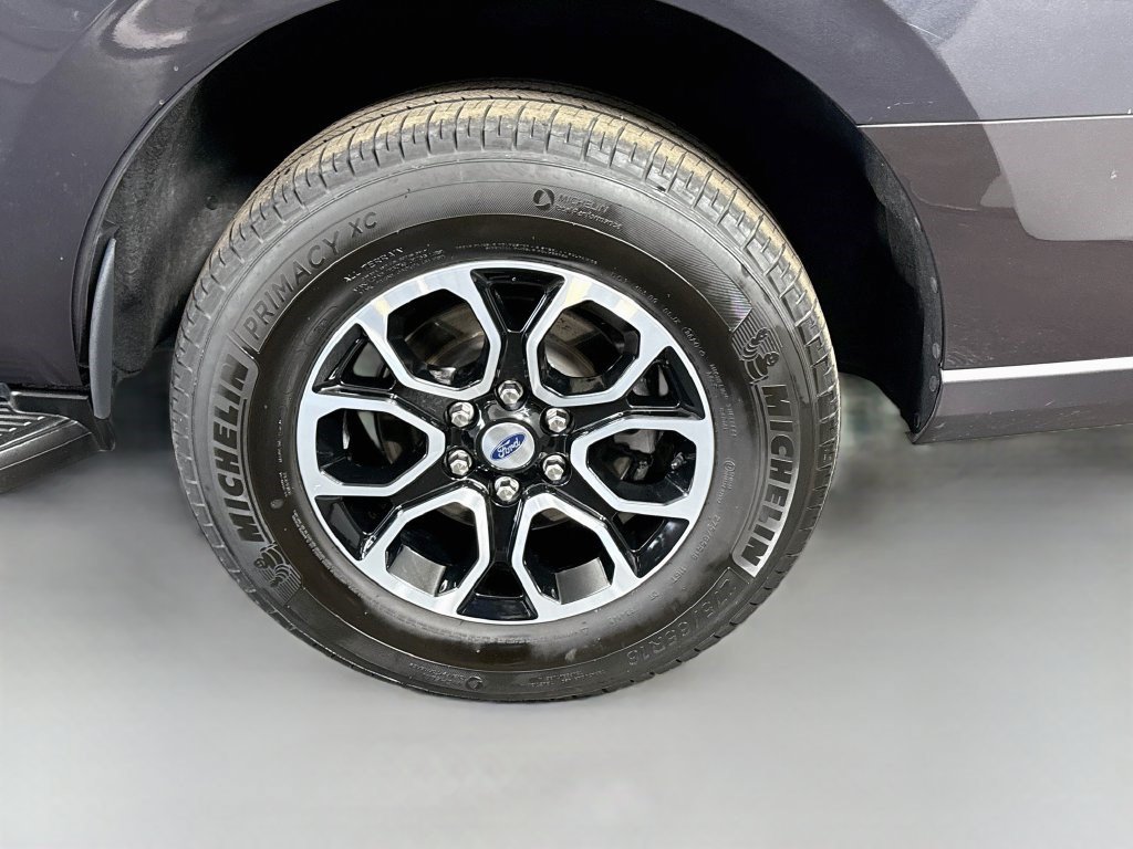 Used 2024 Ford Expedition XLT RWD image 36