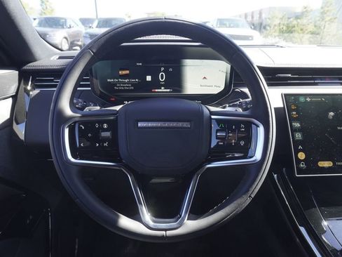 New 2025 Land Rover Range Rover Sport SE image 10