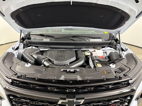 New 2026 Chevrolet Traverse RS w/ LPO, Floor Liner Package AWD/4WD image 27