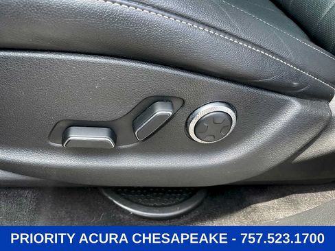 Used 2024 Genesis GV80 2.5T AWD/4WD image 9