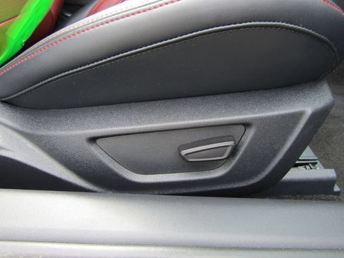 Used 2025 Ford Mustang GT Premium RWD image 43