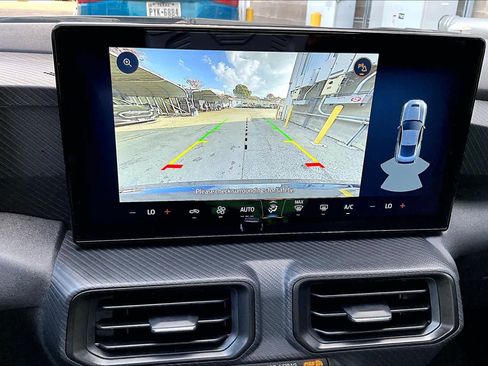 Used 2025 Ford Mustang Coupe image 27