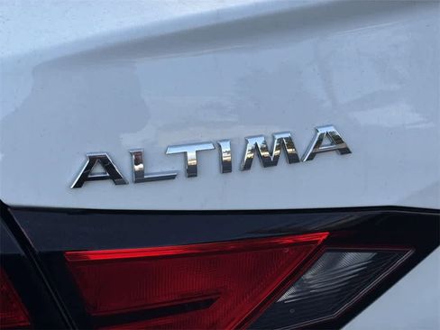 Used 2021 Nissan Altima 2.5 S w/ Driver Assist Package image 29