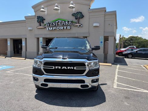 Used 2020 RAM 1500 Big Horn AWD/4WD image 2