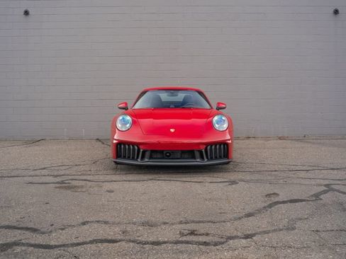 Certified 2025 Porsche 911 Carrera GTS RWD image 10