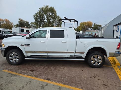 Used 2018 RAM 2500 Laramie w/ Snow Chief Group image 9