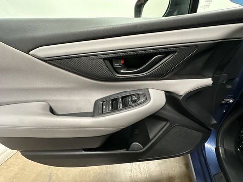 Used 2020 Subaru Legacy image 16
