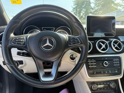 Used 2016 Mercedes-Benz CLA 250 4MATIC image 12