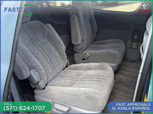 Used 2002 Toyota Sienna LE image 11