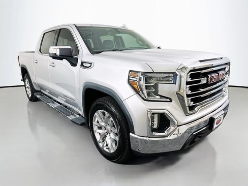 Used 2019 GMC Sierra 1500 SLT RWD image 3