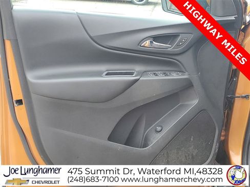 Used 2018 Chevrolet Equinox LT image 21